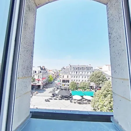 Logement Place D'erlon Hypercentre Avec Balcon *